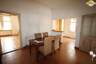 Na predaj 5-izbový dom, 90 m², Piešťany, Sasinkova