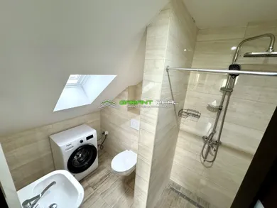 Na prenájom 2-izbový byt, 50 m², Prešov, Bayerova