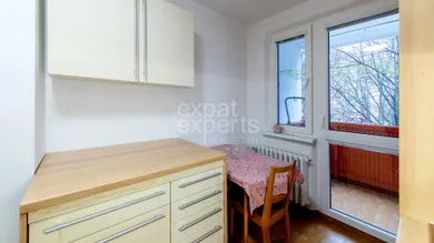 Na prenájom 3-izbový byt, 68 m², Bratislava-Petržalka, Černyševského