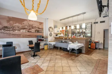 Obiekty na wynajem, Bratislava-Staré Mesto · €2000