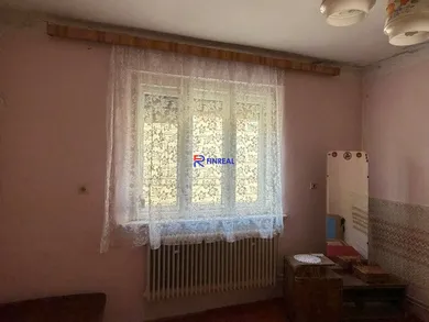 Na predaj dom, 115 m², Kolárovo, Športová