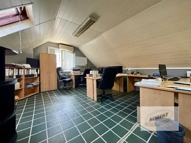 Na predaj 4-izbový dom, 150 m², Nové Zámky, Komárňanská cesta