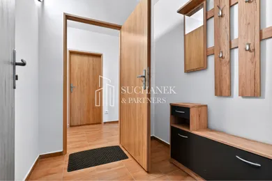 Na prenájom 3-izbový byt, 64 m², Partizánske, -