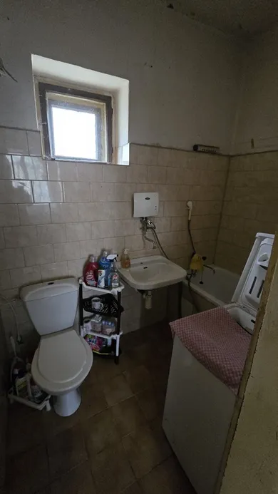 Na predaj dom, 120 m², Pukanec, SNP