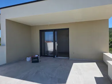 Na predaj 3-izbový byt, 66 m²
