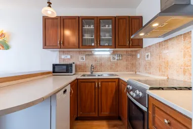 Na predaj 3-izbový byt, 67 m², Košice-Staré Mesto, Floriánska