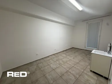 Na prenájom komerčné, 12 m², Žilina, Dolný Val