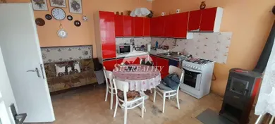 Na predaj dom, 543 m², Kolárovo