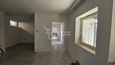 Na predaj 3-izbový dom, 300 m², Alsóregmec