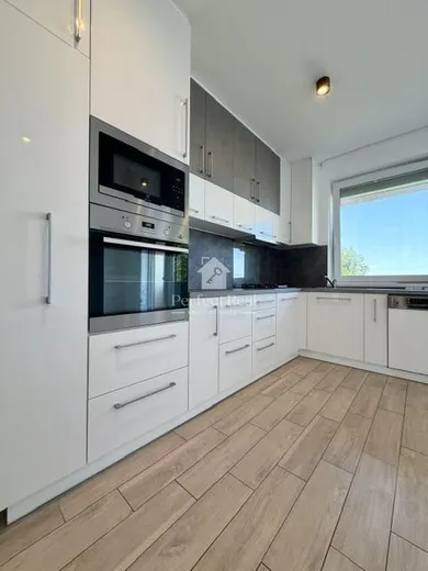 Mieszkania na sprzedaż, 3-pokojowe, Dunajská Streda · €160 000