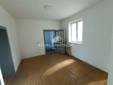 Na predaj 3-izbový dom, 90 m², Šurany, -