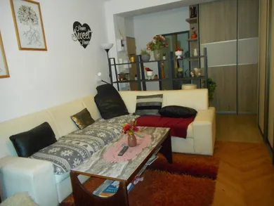 Na predaj 2-izbový byt, 53 m², Trenčín, 28. októbra