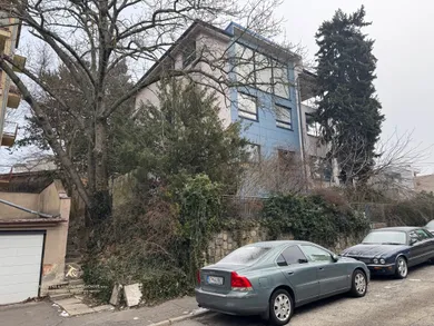 Na predaj objekt, 481 m², Bratislava-Staré Mesto, Kubániho