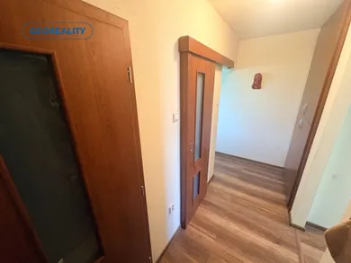 Na predaj 2-izbový byt, 50 m², Želiezovce