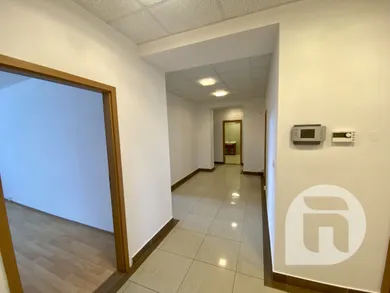 Na prenájom dom v Bratislava-Nové Mesto · €3 999 · Dokončené