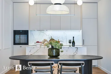 Na prenájom 2-izbový byt, 66 m², Bratislava-Ružinov, Martinčekova