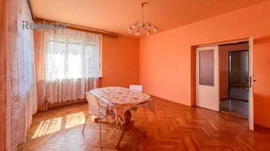 Na predaj 4-izbový dom, 680 m², Dunajský Klátov, Veľkokláovská