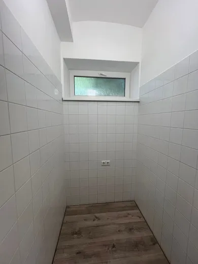 Na prenájom 1-izbový byt, 42 m², Zlaté Moravce, 1. mája
