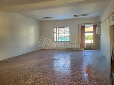 Na prenájom komerčné, 13 m², Trenčín, Hlavná