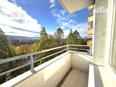 Na predaj 3-izbový byt, 83 m², Prievidza