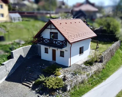 Domy na sprzedaż, 3-pokojowe, Banská Bystrica · €194 900