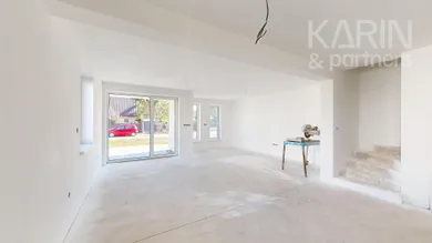 Na predaj 4-izbový dom, 128 m², Zálesie, Jazerná