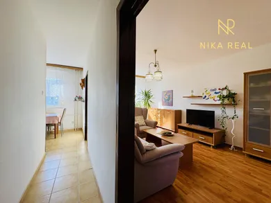 Na prenájom byt v Bratislava-Rača · €1 200 · Pôvodný stav