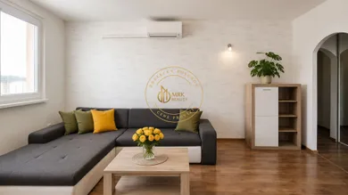 Квартири на продаж, 3-кімнатні, Bratislava-Dúbravka · €241 000