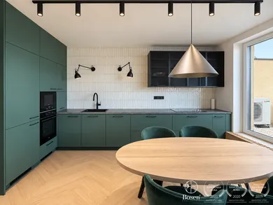 Na prenájom 3-izbový byt, 87 m², Trenčín, Tramínova