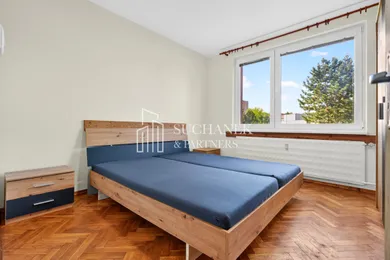 Na prenájom 3-izbový byt, 64 m², Partizánske, -
