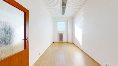 Kiadó kereskedelmi ingatlanok, Bratislava-Rača · €120