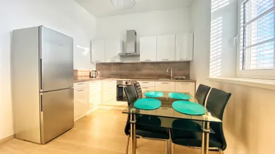 Na prenájom 2-izbový byt, 45 m², Košice-Juh, Skladná