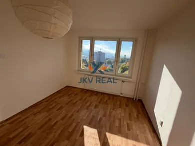 Na predaj 2-izbový byt, 62 m², Banská Bystrica, Bernolákova