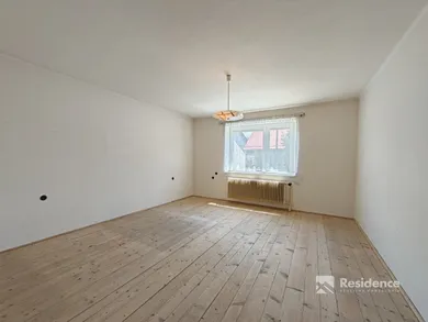 Na predaj 5-izbový dom, 99 m², Liptovský Mikuláš, Obchodná