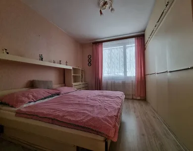 Na predaj 4-izbový byt, Senica, Sotinská
