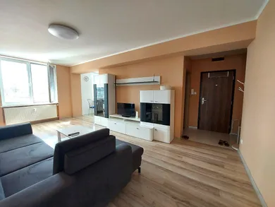 Na prenájom 3-izbový byt, 65 m², Košice-Staré Mesto, Komenského