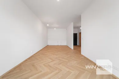Na predaj 2-izbový byt, 64 m², Košice-Staré Mesto, Žriedlová