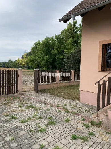 Na predaj 3-izbový rekreačný dom, 60 m², Ohrady