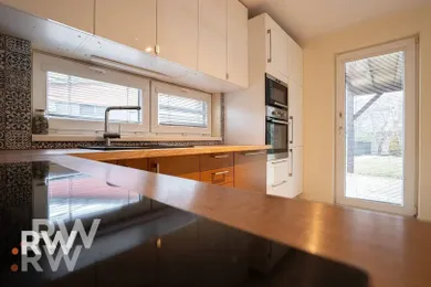 Na predaj 4-izbový dom, 140 m², Dunajská Lužná, Miloslavovská