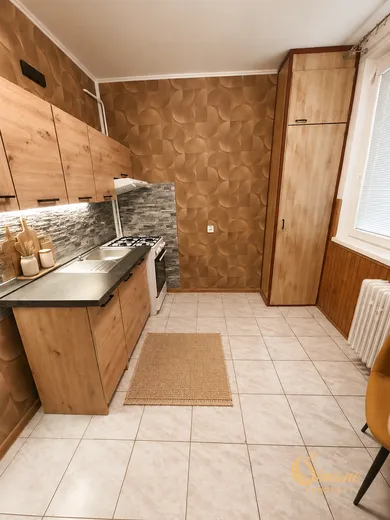 Na prenájom 2-izbový byt, 57 m², Rozhanovce, Školská