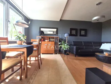 Na predaj 3-izbový byt, 68 m², Tlmače