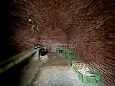 Na predaj dom, 400 m², Jahodná