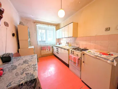Na predaj 3-izbový byt, 73 m², Žiar nad Hronom