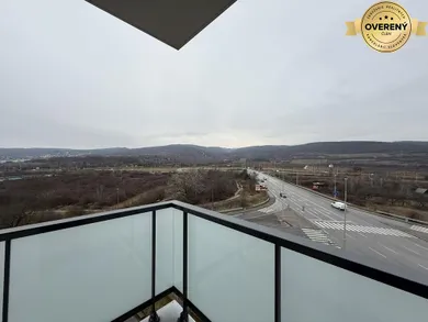 Na predaj 3-izbový byt, Bratislava-Vajnory, Rybničná