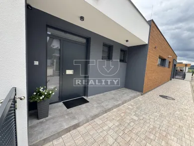 Na predaj dom, 340 m², Bitarová
