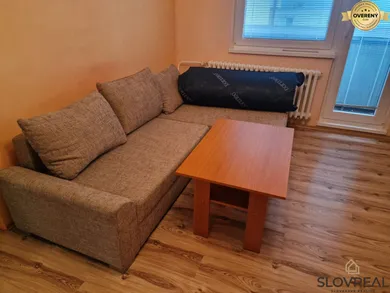 Na prenájom byt v Žiar nad Hronom · €450 · Čiastočná rekonštrukcia
