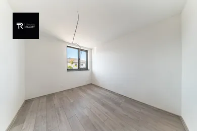 Na predaj dom, 350 m², Šaľa