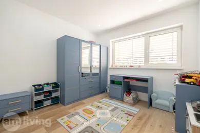 Na predaj 4-izbový dom, 102 m², Trenčianske Jastrabie