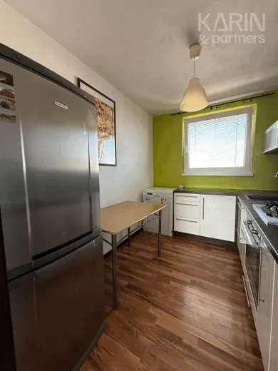 Apartments for rent, 3-room in Šamorín · €800