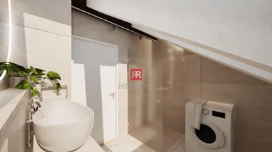Na predaj 3-izbový byt, 70 m², Bratislava-Staré Mesto, Palárikova